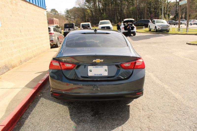 Chevrolet Malibu 4dr Sdn LS w/1FL 2020