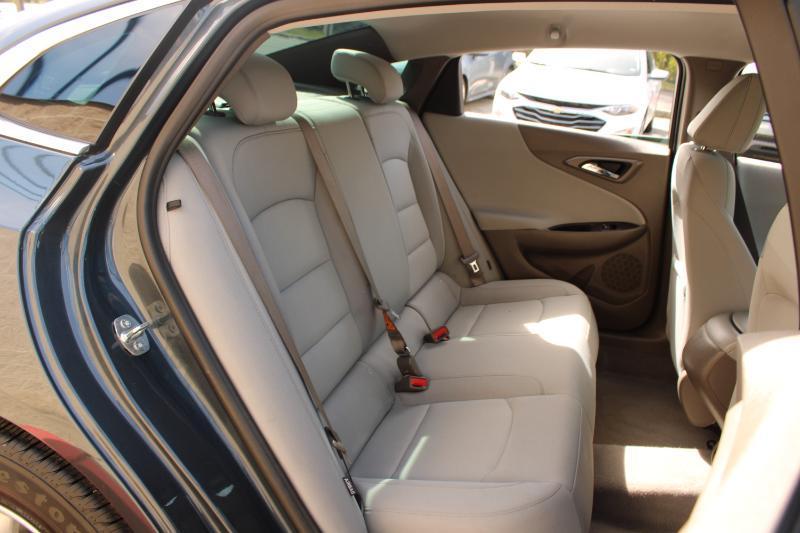 Chevrolet Malibu 4dr Sdn LS w/1FL 2020