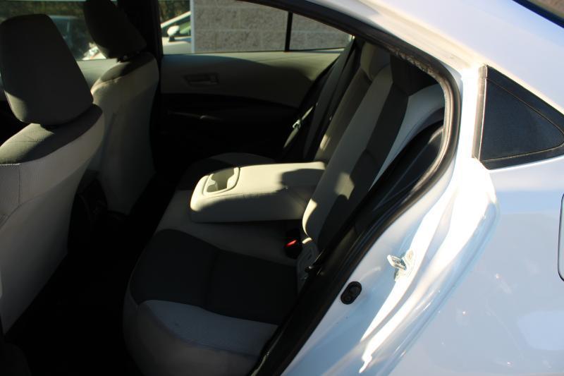 Toyota Corolla LE CVT (Natl) 2023