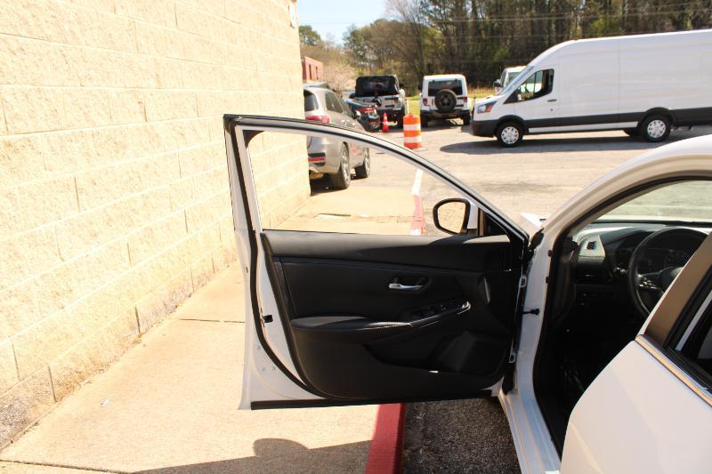 Nissan Sentra SV CVT 2023