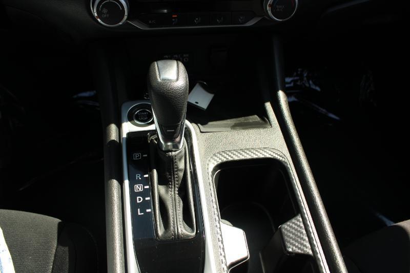 Nissan Sentra SV CVT 2023