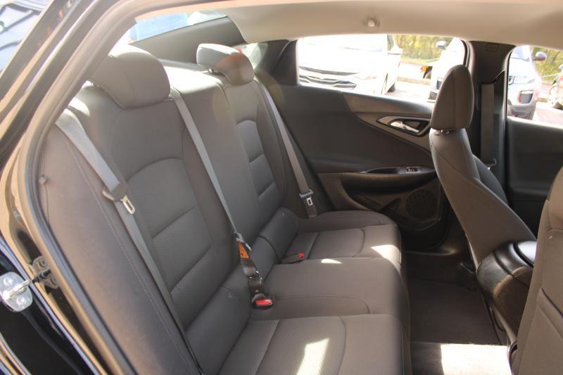 Chevrolet Malibu 4dr Sdn LS w/1LS 2020