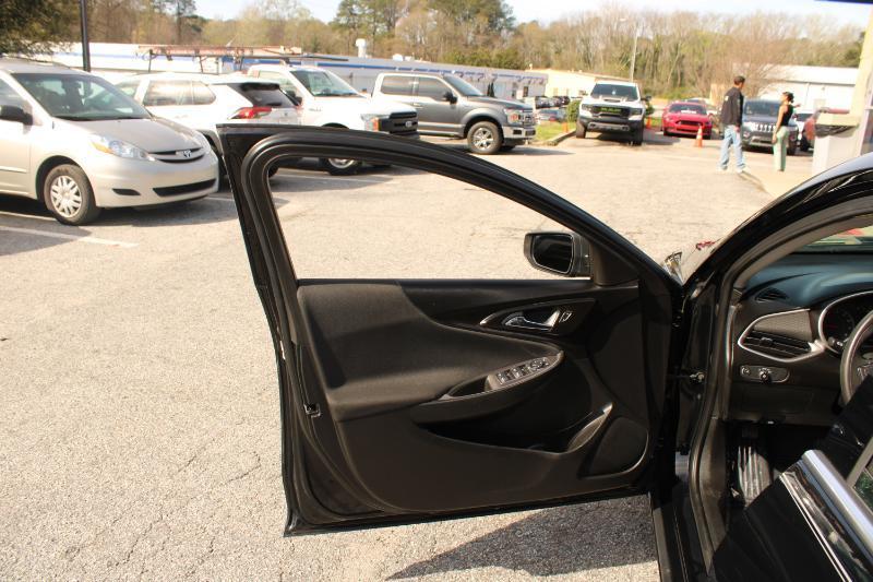 Chevrolet Malibu 4dr Sdn LS w/1LS 2020