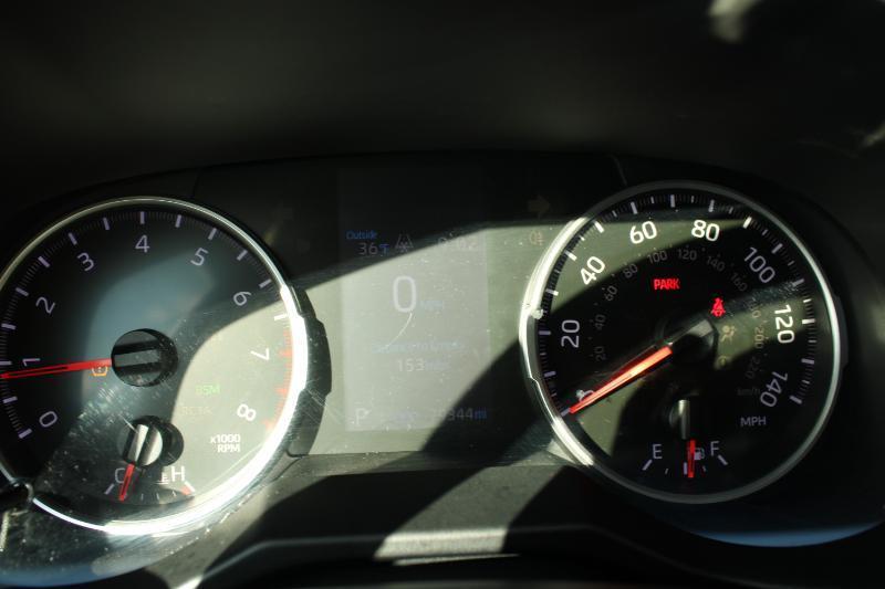 Toyota RAV4 XLE FWD (Natl) 2020