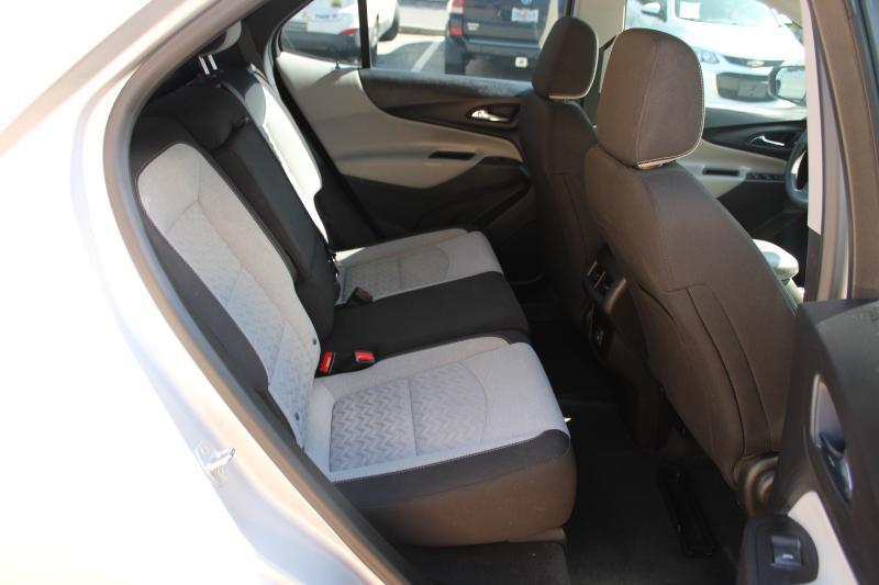 Chevrolet Equinox FWD 4dr LS w/1FL 2022