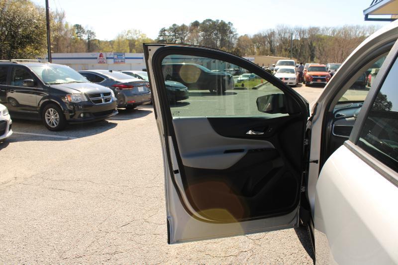 Chevrolet Equinox FWD 4dr LS w/1FL 2022