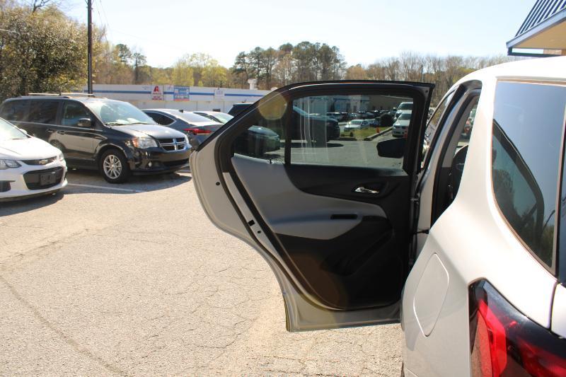 Chevrolet Equinox FWD 4dr LS w/1FL 2022