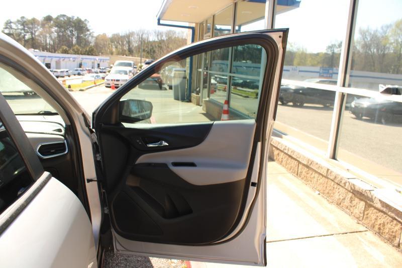 Chevrolet Equinox FWD 4dr LS w/1FL 2022