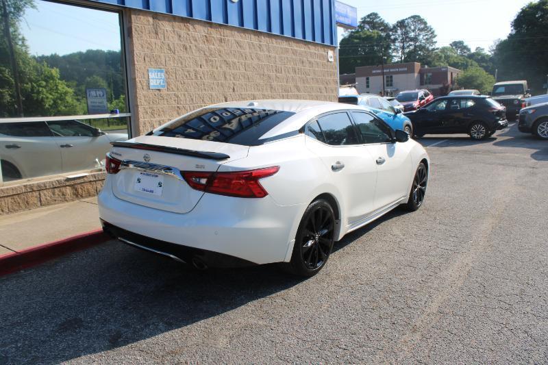 Nissan Maxima 4dr Sdn 3.5 SR 2016