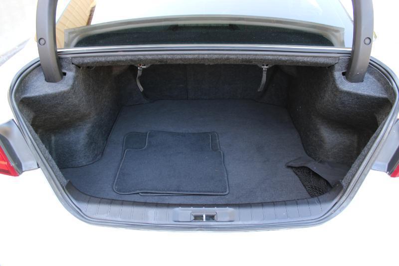 Nissan Maxima 4dr Sdn 3.5 SR 2016
