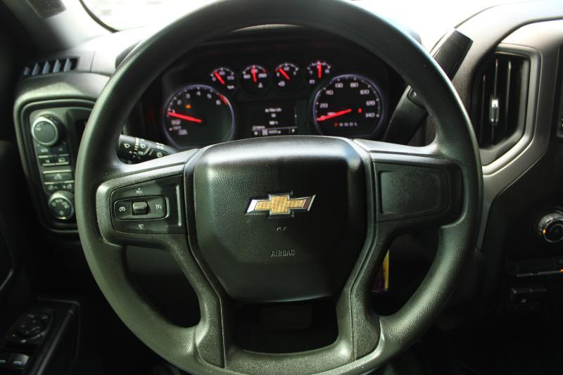 Chevrolet Silverado 1500 4WD Crew Cab 147" Custom 2021