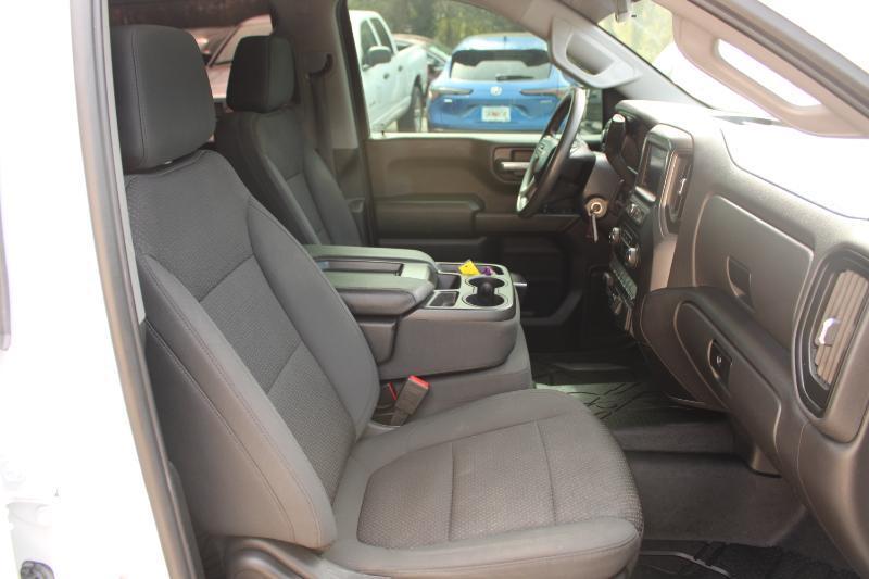 Chevrolet Silverado 1500 4WD Crew Cab 147" Custom 2021