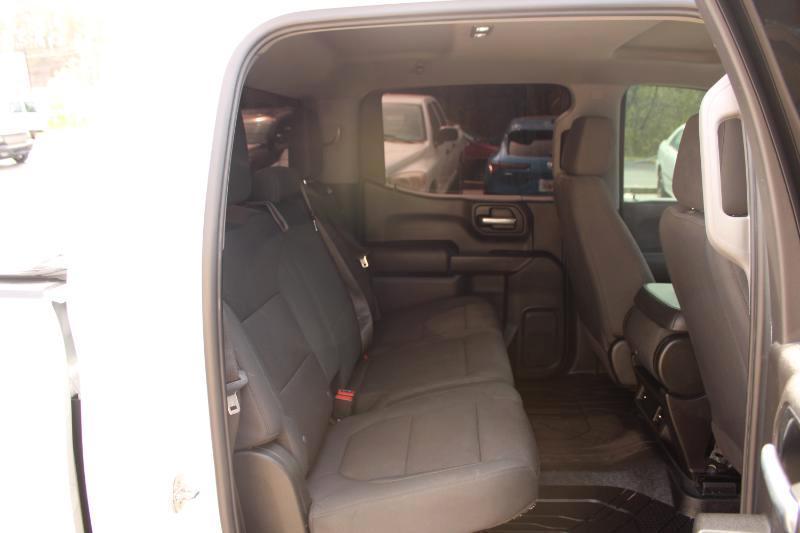 Chevrolet Silverado 1500 4WD Crew Cab 147" Custom 2021