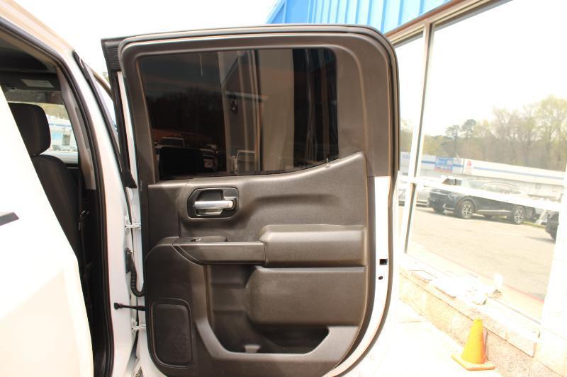 Chevrolet Silverado 1500 4WD Crew Cab 147" Custom 2021