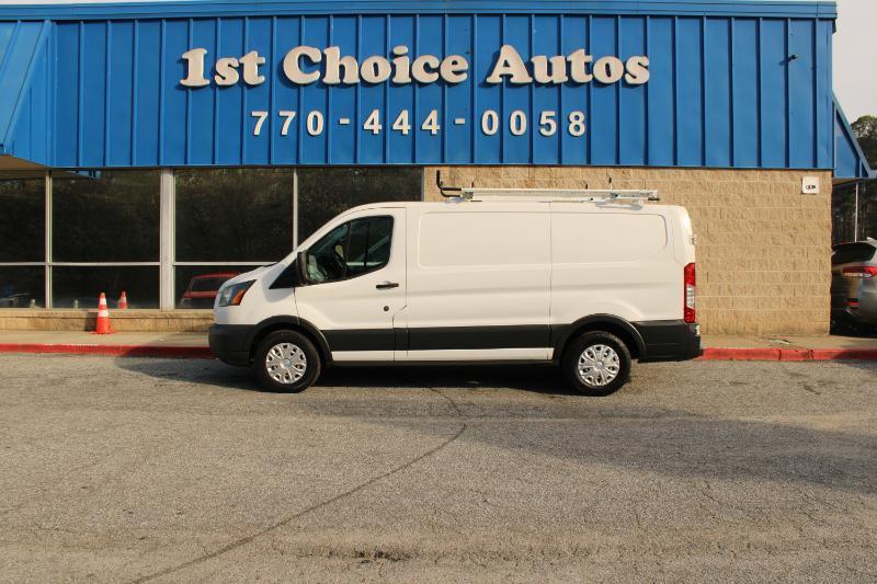 Ford Transit Van T-150 130" Low Rf 8600 GVWR Sliding RH Dr 2017