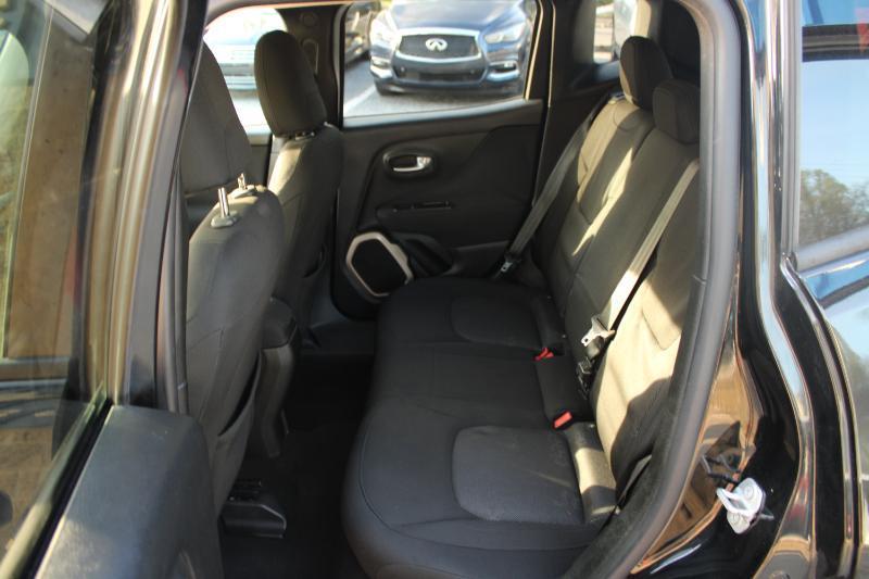 Jeep Renegade Latitude FWD 2017