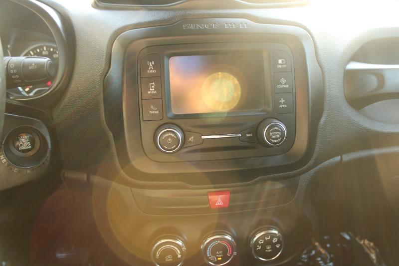 Jeep Renegade Latitude FWD 2017