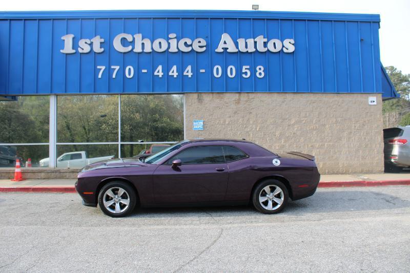 Dodge Challenger SXT RWD 2020