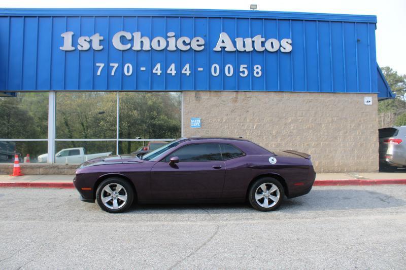 Dodge Challenger SXT RWD 2020