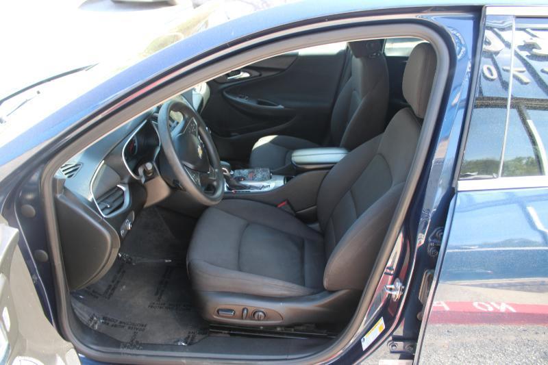 Chevrolet Malibu 4dr Sdn LT 2022