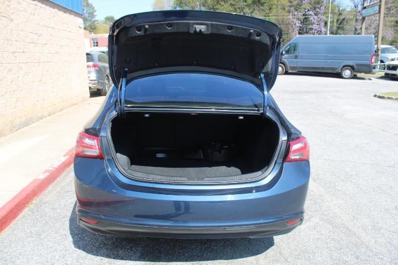 Chevrolet Malibu 4dr Sdn LT 2022