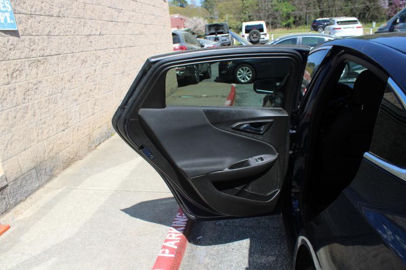 Chevrolet Malibu 4dr Sdn LT 2022