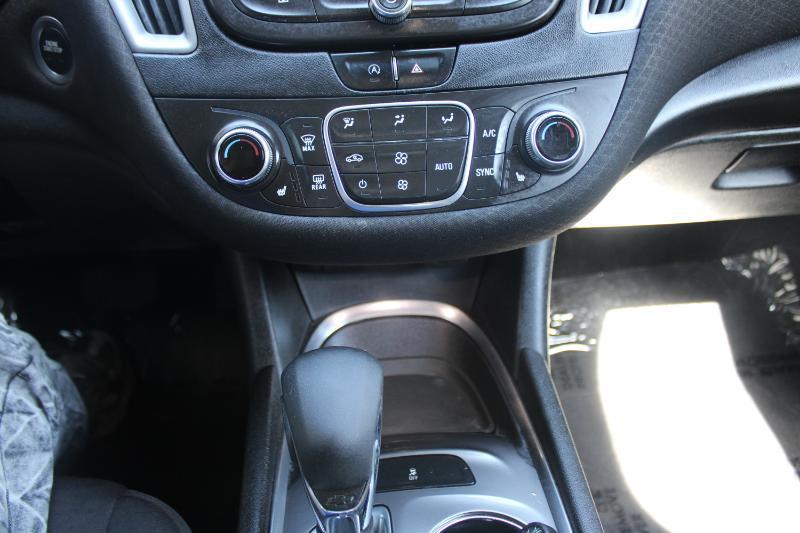 Chevrolet Malibu 4dr Sdn LT 2022