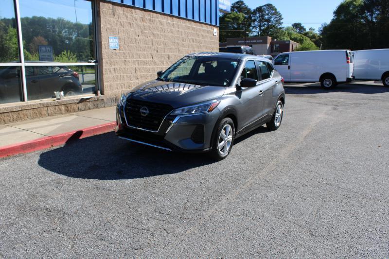 Nissan Kicks S FWD 2023