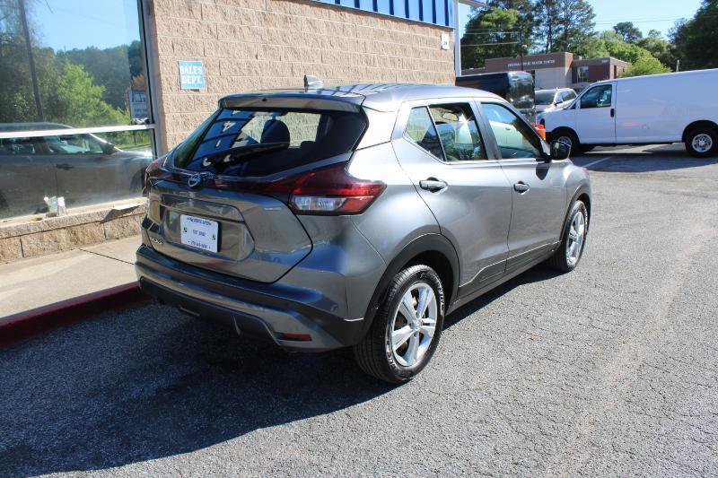 Nissan Kicks S FWD 2023