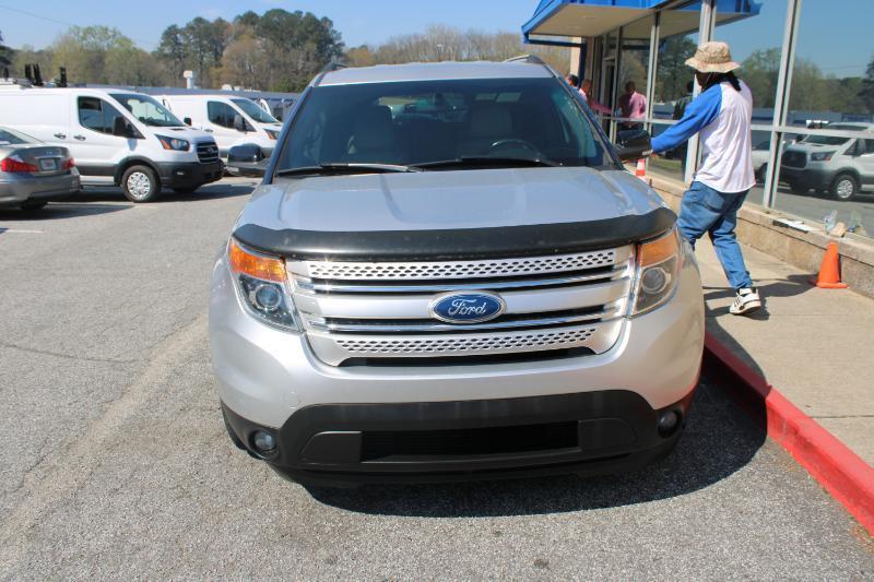 Ford Explorer FWD 4dr XLT 2013