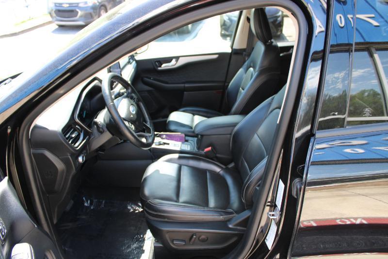 Ford Escape SEL FWD 2020