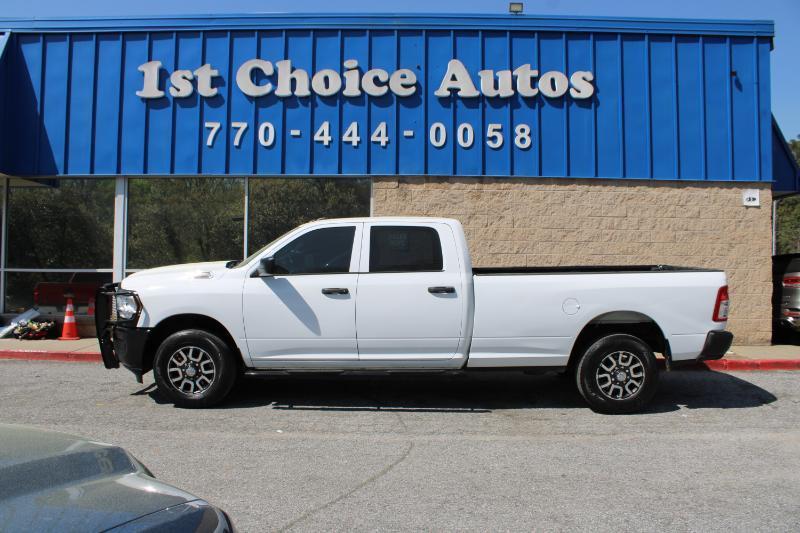 RAM 2500 Tradesman 4x2 Crew Cab 8' Box 2022