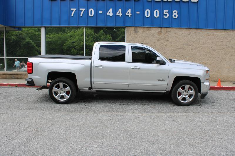 Chevrolet Silverado 1500 2WD Crew Cab 143.5" LT w/1LT 2017