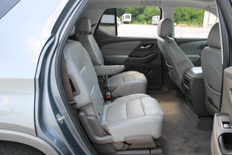 Chevrolet Traverse FWD 4dr Premier 2021
