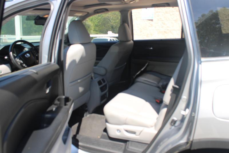 Honda Pilot Touring 2WD 2018