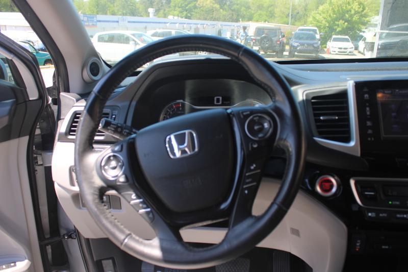 Honda Pilot Touring 2WD 2018
