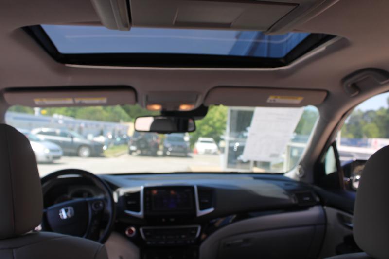 Honda Pilot Touring 2WD 2018