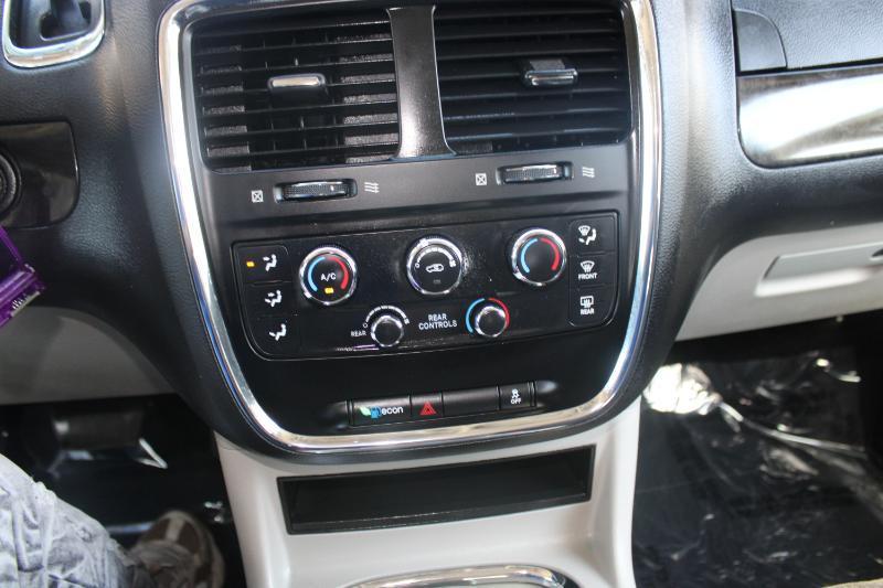 Dodge Grand Caravan 4dr Wgn SXT 2016