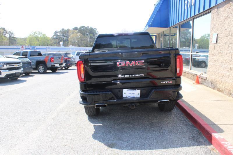 GMC Sierra 1500 4WD Crew Cab 147" AT4 2019