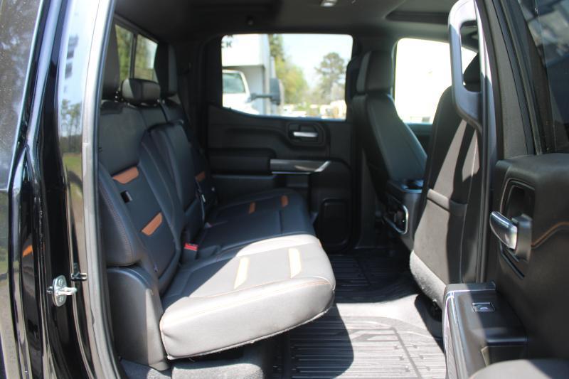 GMC Sierra 1500 4WD Crew Cab 147" AT4 2019