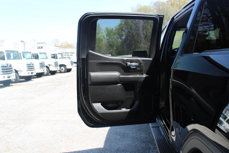 GMC Sierra 1500 4WD Crew Cab 147" AT4 2019