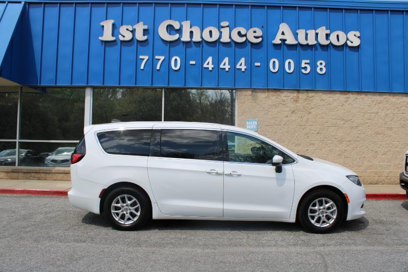 Chrysler Voyager LX FWD 2022