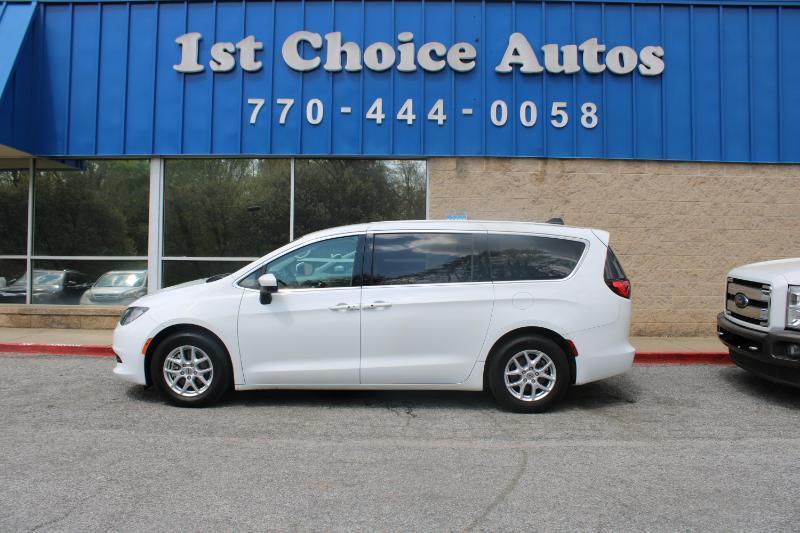 Chrysler Voyager LX FWD 2022