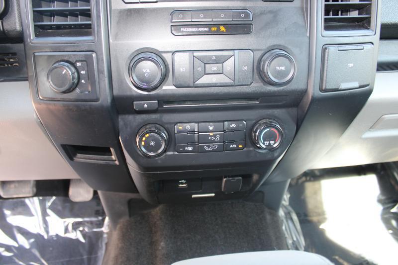 Ford F-150 XL 4WD SuperCab 6.5' Box 2017