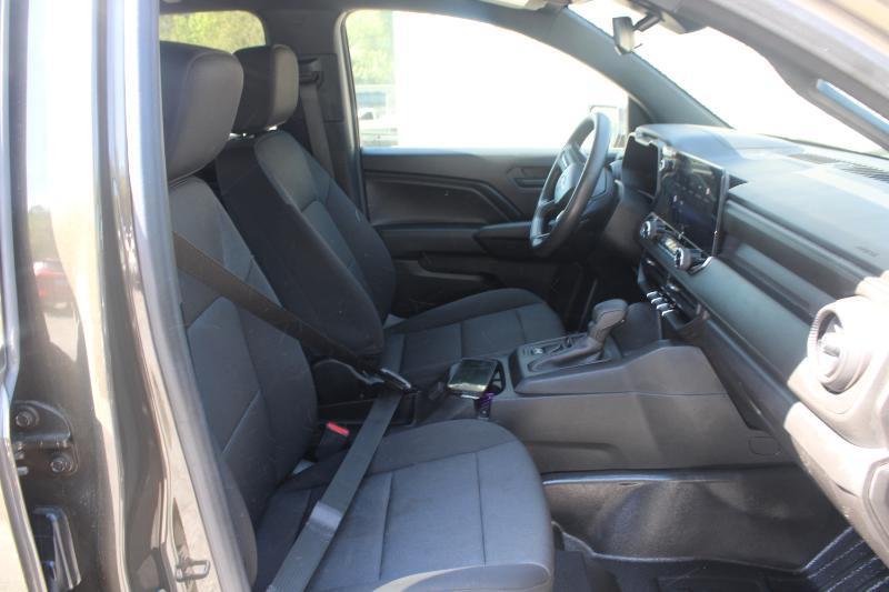 Chevrolet Colorado 2WD Crew Cab WT 2023