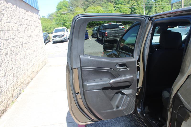 Chevrolet Colorado 2WD Crew Cab WT 2023