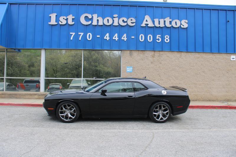 Dodge Challenger 2dr Cpe SXT Plus 2015
