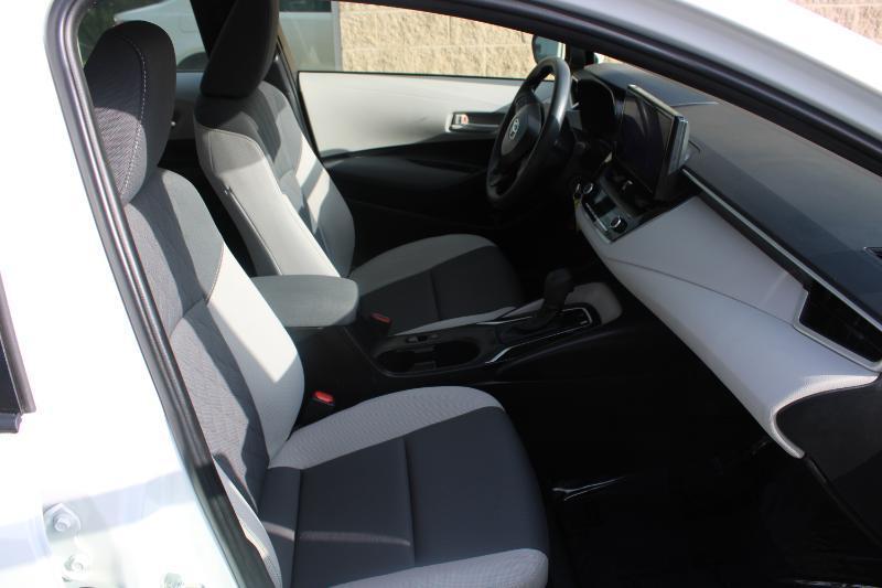 Toyota Corolla LE CVT (Natl) 2023