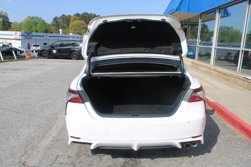 Toyota Camry SE Auto (Natl) 2022