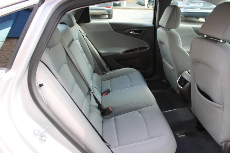 Chevrolet Malibu 4dr Sdn LT 2021